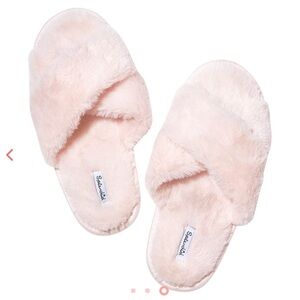 🆕 Splendid Criss Cross Faux Fur Slipper, Blush Pink. Size M/L (8-11)